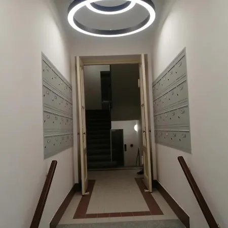 דירה Cozy For 2 Ac Prime Location פראג